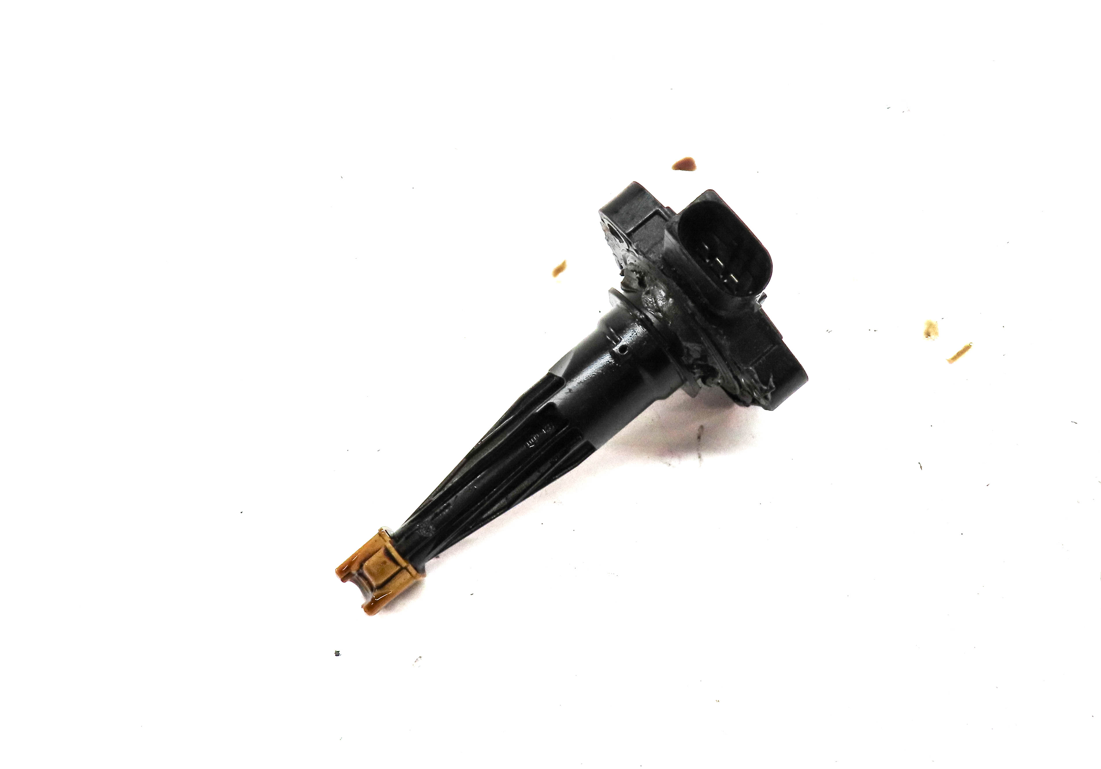 2013 BMW 750LI (F01) 4.4L (N63) ENGINE OIL LEVEL SENSOR — exact item pictured